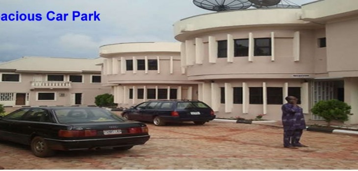 JanWasCamp - front view